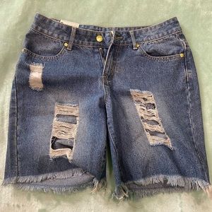 NWT Nicki Minaj Mid Rise Shorts